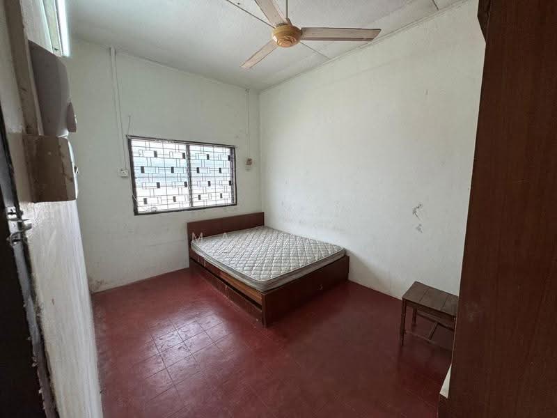 Semi-Detached House for Sale in Tanjung Bungah (Penang) - Max Lim - Bedroom - PropertyGuru.com.my
