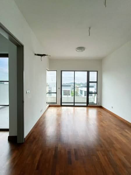 The Canal Garden South, Horizon Hills untuk Untuk Dijual - RM 1,800,000, Apr 2026 - Living Room - PropertyGuru.com.my
