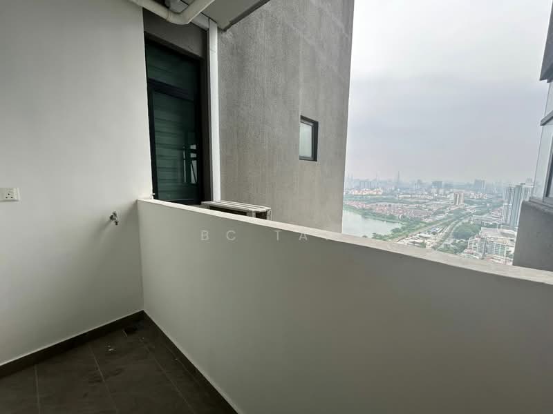 99 Residence untuk Untuk Disewa - RM 2,000 /bulan, Apr 2026 - Balcony - PropertyGuru.com.my