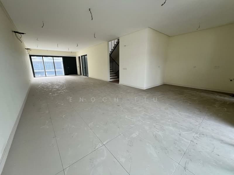 3-storey Terraced House for Sale in Batu Uban (Gelugor) - Enoch Tiu - Living Room - PropertyGuru.com.my