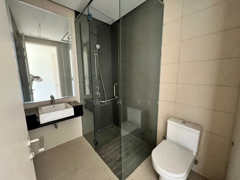 3-storey Terraced House for Sale in Batu Uban (Gelugor) - Enoch Tiu - Bathroom - PropertyGuru.com.my