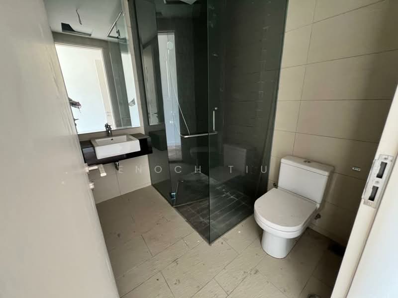 3-storey Terraced House for Sale in Batu Uban (Gelugor) - Enoch Tiu - Bathroom - PropertyGuru.com.my