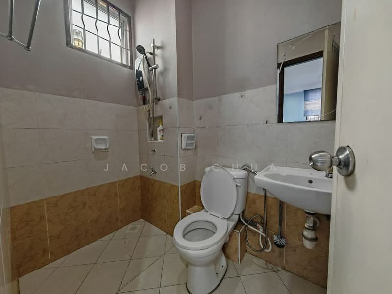 2-storey Terraced House for Rent in Bukit Indah (Iskandar Puteri (Nusajaya)) - Jacob Chua - Bathroom - PropertyGuru.com.my