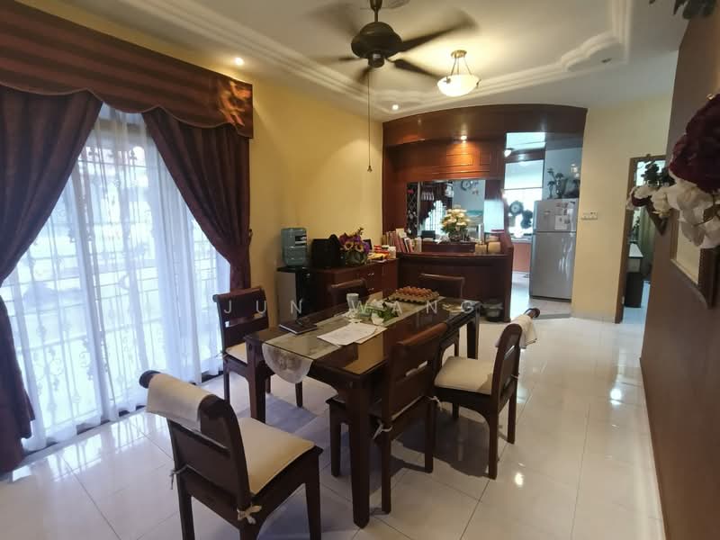 1.5-storey Terraced House for Sale in Taman Sutera (Johor Bahru) - Jun Wang - PropertyGuru.com.my