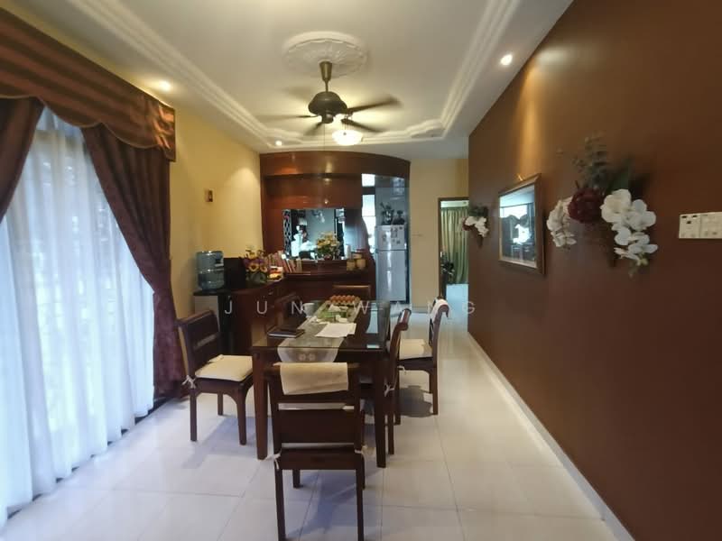 1.5-storey Terraced House for Sale in Taman Sutera (Johor Bahru) - Jun Wang - PropertyGuru.com.my