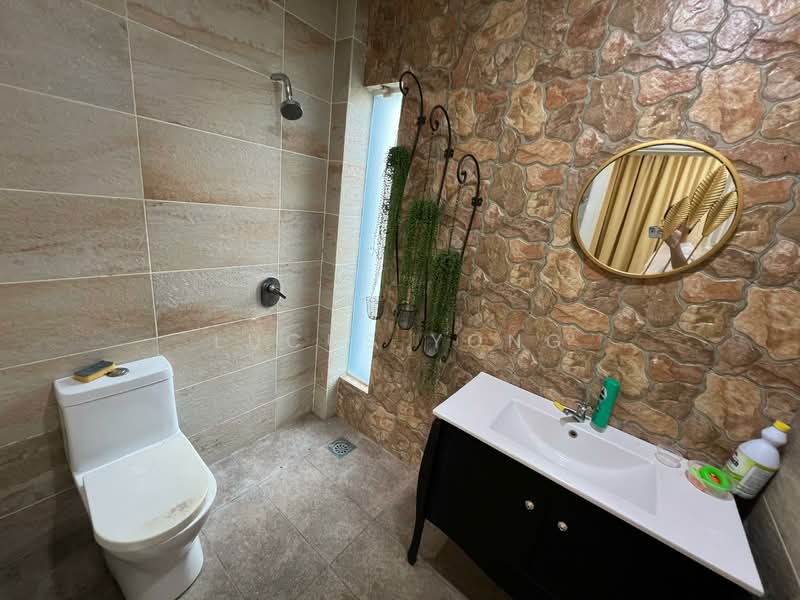 Bungalow for Rent in Ampang (Kuala Lumpur) - Lucus Yong - Bathroom - PropertyGuru.com.my