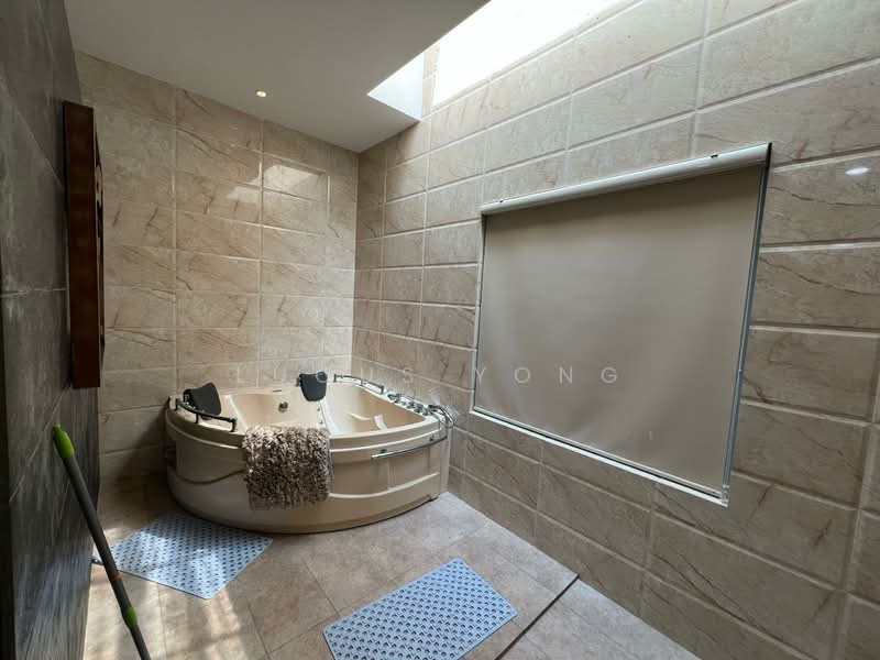 Bungalow for Rent in Ampang (Kuala Lumpur) - Lucus Yong - Bathroom - PropertyGuru.com.my