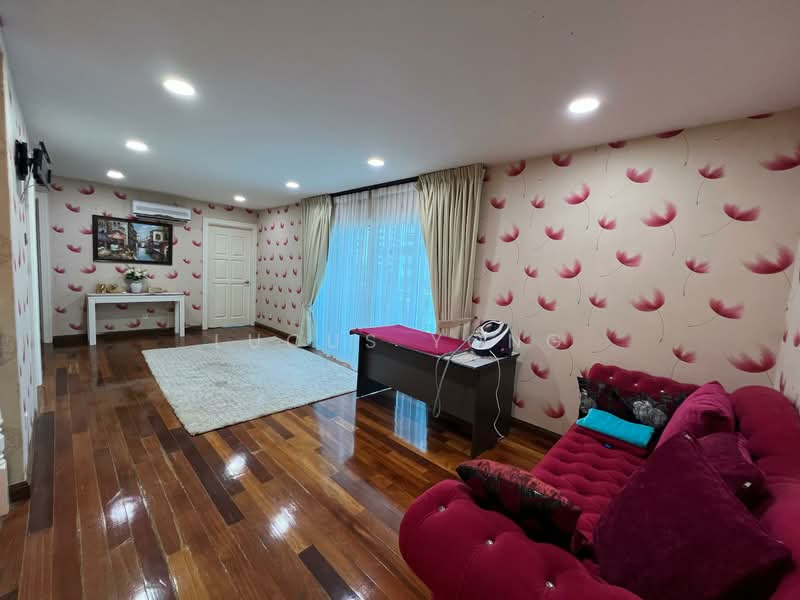 Bungalow for Rent in Ampang (Kuala Lumpur) - Lucus Yong - Living Room - PropertyGuru.com.my