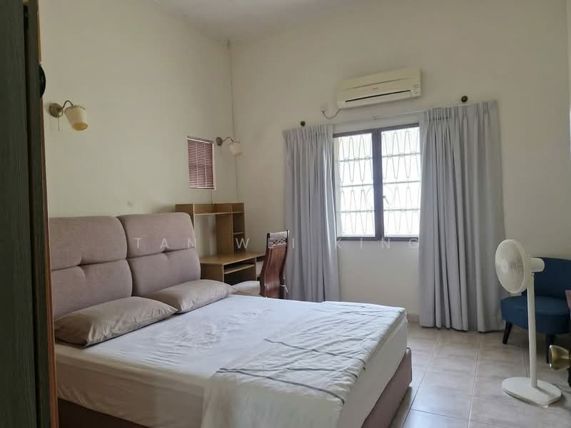 Bungalow for Sale in Gelugor (Penang) - Tan Wei King - Bedroom - PropertyGuru.com.my