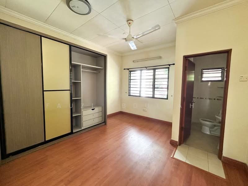 Terraced House for Sale in Bandar Tun Hussein Onn (Cheras) - Fauzi Abdullah - Bedroom - PropertyGuru.com.my