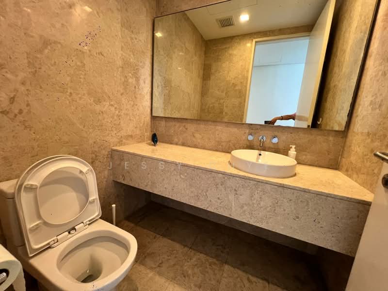 Servis Apartment untuk Disewa di K Residence @ KLCC - Jessy Chye - Bathroom - PropertyGuru.com.my