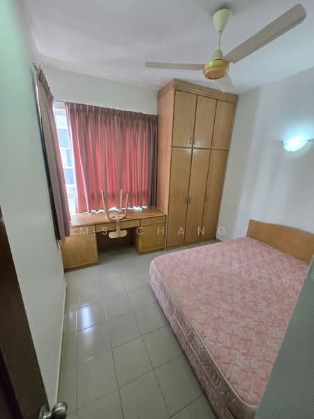 Condominium for Sale at Gurney Park Condominium - Ms Chang - Bedroom - PropertyGuru.com.my