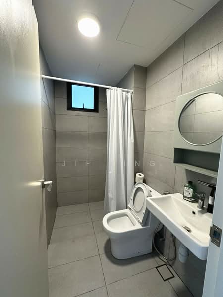 Apartment for Rent at Vivo Executive Apartment - Jie Ying - Bathroom - PropertyGuru.com.my