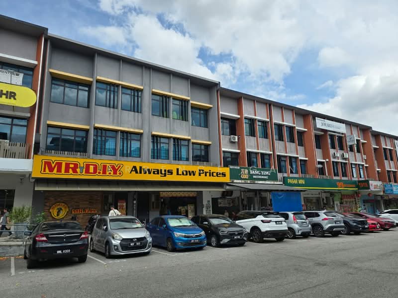 Shop / Office for Sale in Taman Desa Cemerlang (Ulu Tiram) - Terrence Gan - Exterior - PropertyGuru.com.my