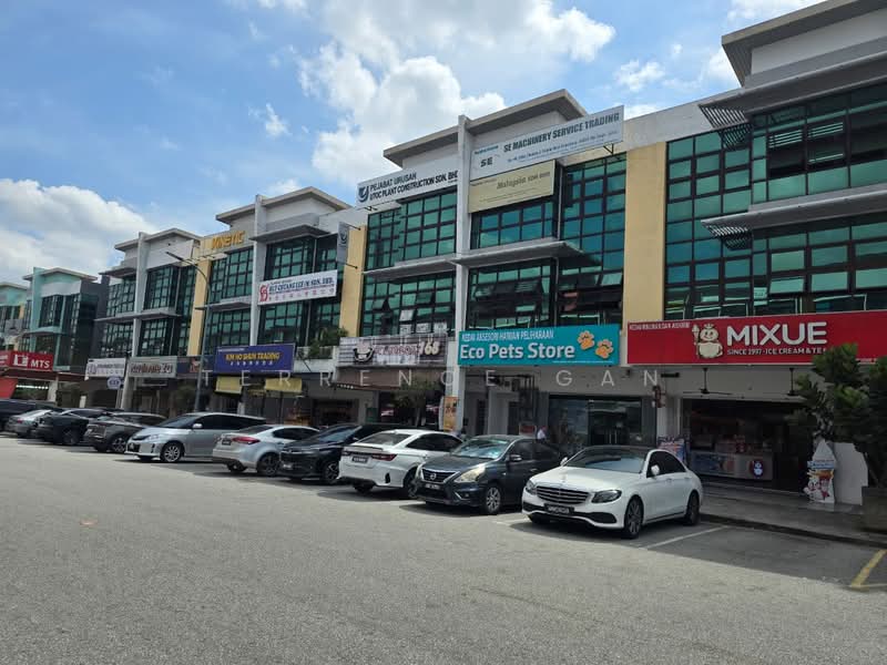 Shop / Office for Sale in Taman Desa Cemerlang (Ulu Tiram) - Terrence Gan - Exterior - PropertyGuru.com.my