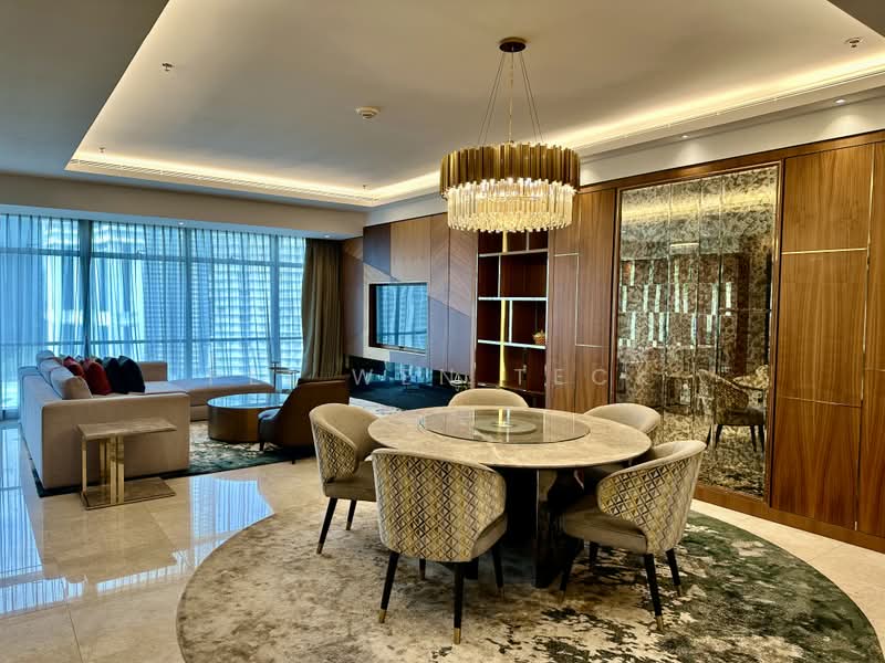 Servis Apartment untuk Dijual di The Ritz-Carlton Residences - Pei Wen Teck - Living Room - PropertyGuru.com.my