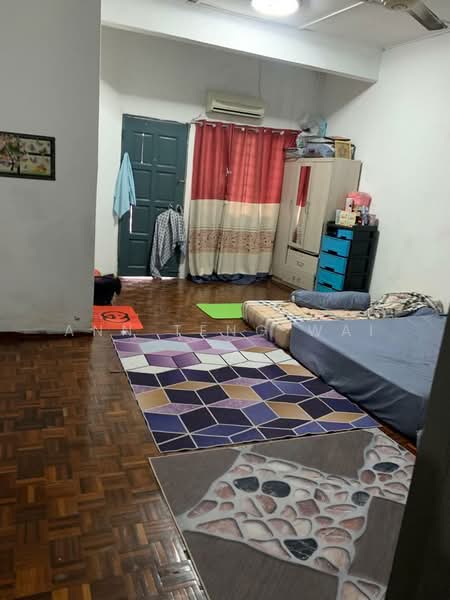 2-storey Terraced House for Sale in Kajang (Selangor) - Wai Ann Teng - Living Room - PropertyGuru.com.my