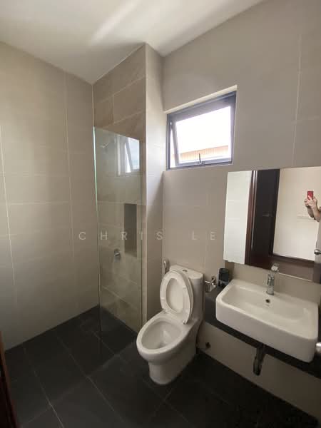 Semi-Detached House for Rent in Telok Panglima Garang (Selangor) - Chris Lee - Bathroom - PropertyGuru.com.my