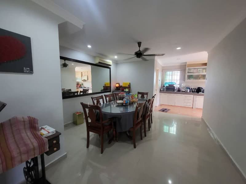 Rumah Berkembar untuk Dijual di Happy Garden (Kuchai Lama) - LOW WK - Dining Room - PropertyGuru.com.my