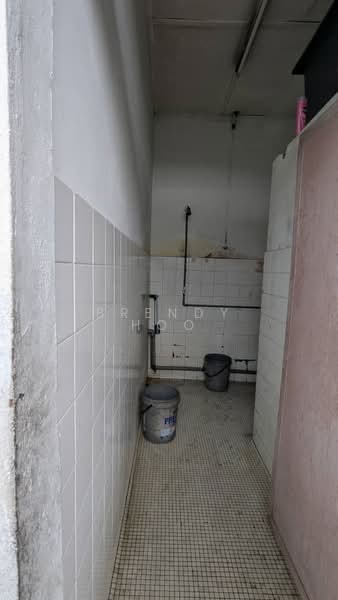 Corner 2 Storey Shoplot @ Tampoi Jalan Gajus untuk Untuk Dijual - RM 720,000, Apr 2026 - Interior - PropertyGuru.com.my