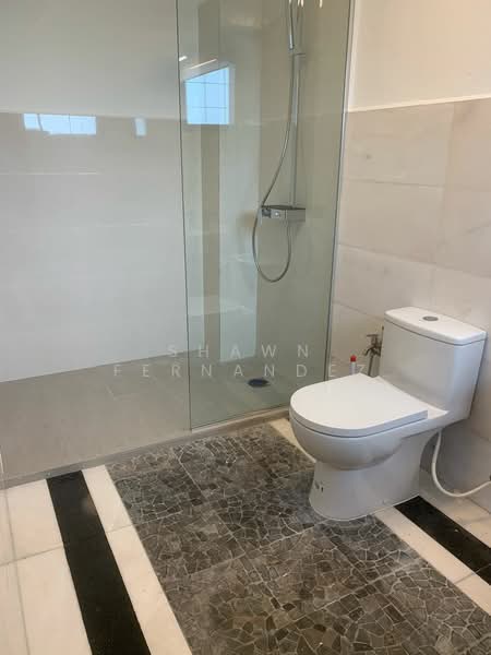 Bungalow for Sale in Damansara Heights (Kuala Lumpur) - Shawn Fernandez - Bathroom - PropertyGuru.com.my