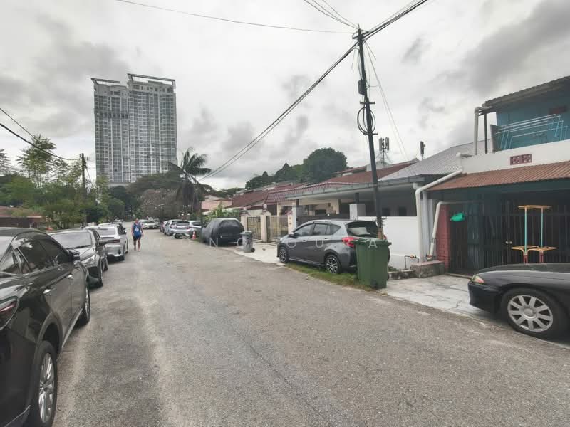 1-storey Terraced House for Sale in Taman Serene (Johor Bahru) - Wong Ouray - Exterior - PropertyGuru.com.my