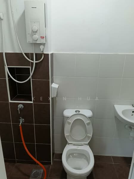 2-storey Terraced House for Rent in Skudai (Johor) - Kexin Hua - Bathroom - PropertyGuru.com.my
