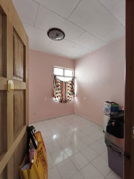 1-storey Terraced House for Sale in Taman Senai Utama (Kulai) - JH Yap - Interior - PropertyGuru.com.my