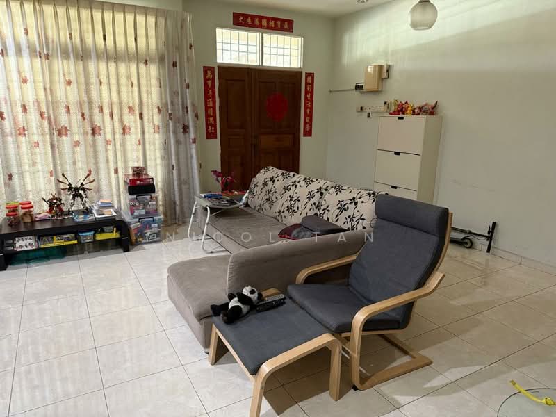 Taman Janggus Jaya untuk Untuk Dijual - RM 698,000, Apr 2026 - Living Room - PropertyGuru.com.my