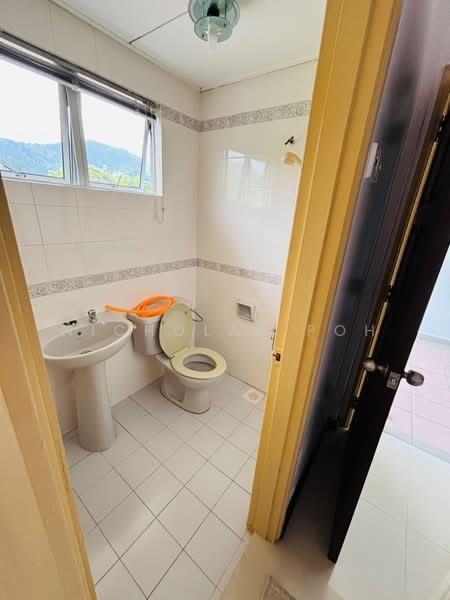 Condominium for Rent at Allamanda - Nicholas Poh - Bathroom - PropertyGuru.com.my