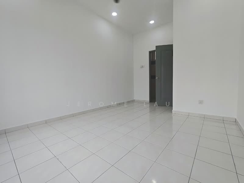 Impian Senibong Apartment untuk Untuk Dijual - RM 599,000, Apr 2026 - Bedroom - PropertyGuru.com.my