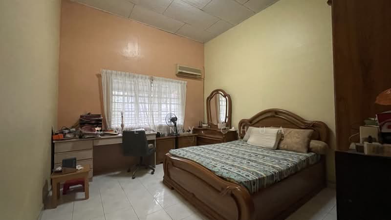 Bungalow for Sale in Klang (Selangor) - Amenny Chua - Bedroom - PropertyGuru.com.my