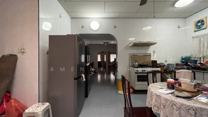 Bungalow for Sale in Klang (Selangor) - Amenny Chua - Kitchen - PropertyGuru.com.my