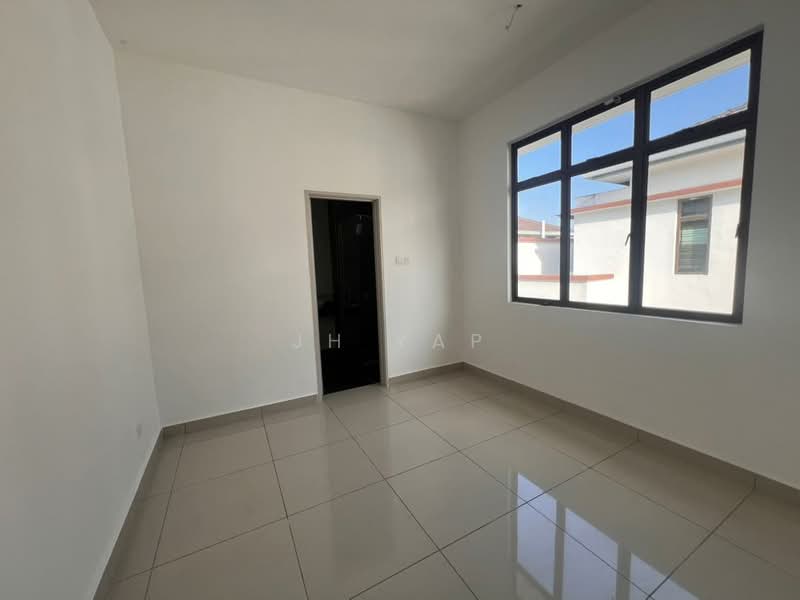 Cluster House for Sale in Bandar Putra (Kulai) - JH Yap - PropertyGuru.com.my