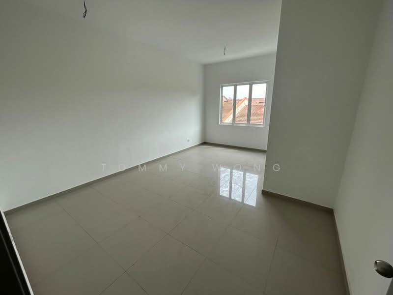 Rumah Berkembar untuk Dijual di Taman Mahkota Pinggiran (Cheras) - Tommy Wong - Interior - PropertyGuru.com.my
