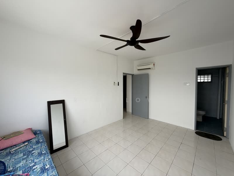 Condominium for Sale at Angkasa Condominiums - Ryan Low - Bedroom - PropertyGuru.com.my