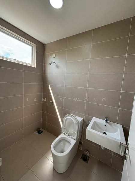 Terraced House for Rent in Bandar Sri Sendayan (Negeri Sembilan) - James Wong - Bathroom - PropertyGuru.com.my