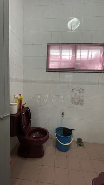 Bungalow for Sale in Klang (Selangor) - Daneal Eoon - Bathroom - PropertyGuru.com.my