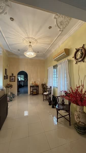 Bungalow for Sale in Klang (Selangor) - Daneal Eoon - Living Room - PropertyGuru.com.my