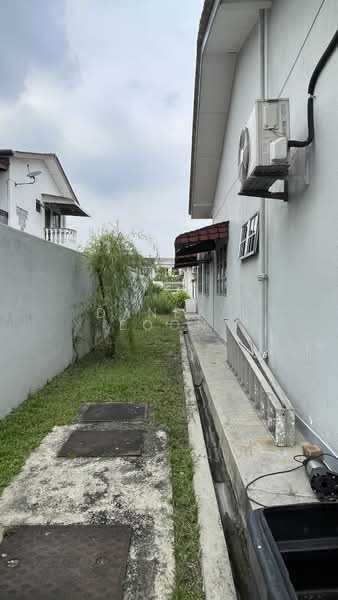 Bungalow for Sale in Klang (Selangor) - Daneal Eoon - Exterior - PropertyGuru.com.my