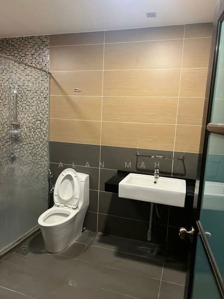 Terraced House for Sale in Taman Mutiara Barat (Cheras) - Alan Mah - Bathroom - PropertyGuru.com.my