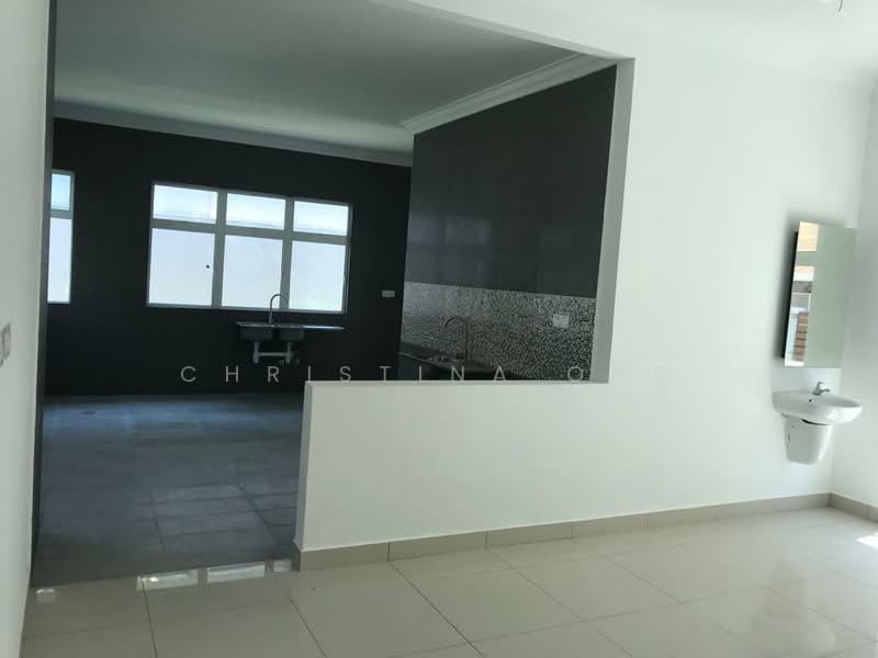 Bungalow for Sale in Kuantan (Pahang) - Christina Ong - Kitchen - PropertyGuru.com.my
