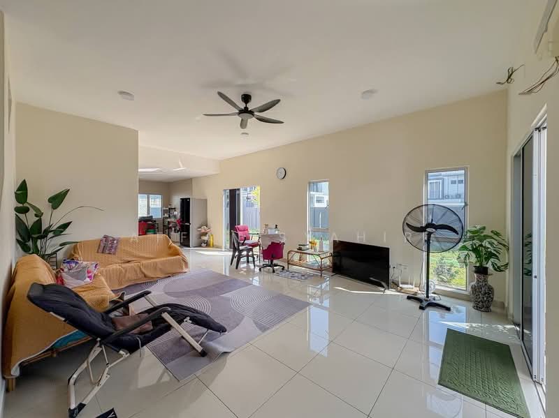 Double Storey Terrace Vista Mutiara 3A Bukit Sg Long, Kajang untuk Untuk Dijual - RM 950,000, Apr 2026 - Living Room - PropertyGuru.com.my