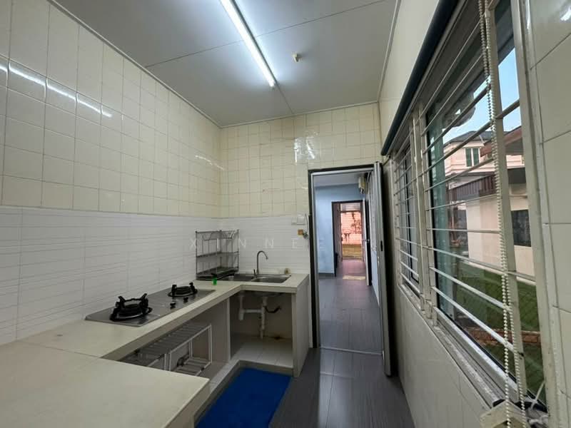 Rumah Banglo untuk Disewa di Minden Heights (Gelugor) - Xinnee . - Kitchen - PropertyGuru.com.my