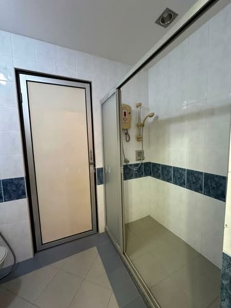 Rumah Banglo untuk Disewa di Minden Heights (Gelugor) - Xinnee . - Bathroom - PropertyGuru.com.my