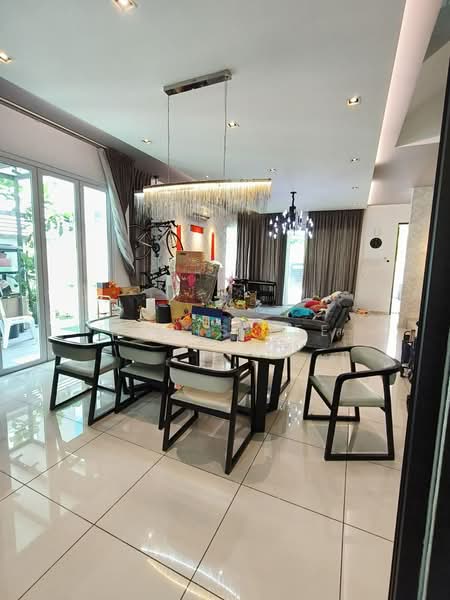 Cluster House for Sale in Iskandar Puteri (Nusajaya) (Johor) - Chris Lee - Living Room - PropertyGuru.com.my