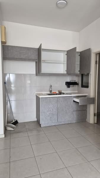 Condominium for Rent at Casa Green - Sam Lee - Kitchen - PropertyGuru.com.my