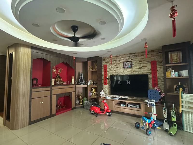 Cluster House for Sale in Taman Sutera Utama (Skudai) - Joyce Tan - Living Room - PropertyGuru.com.my