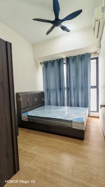 Condominium for Rent at Kings Bay @ Country Garden Danga Bay - Wennes Go - Bedroom - PropertyGuru.com.my