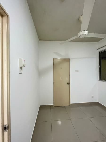 Service Residence for Sale at Maxim Residences - Alan Lee - Interior - PropertyGuru.com.my